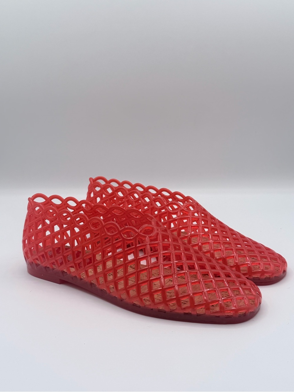Steve Madden “Grove”Red Lattice Slip-On Flats
